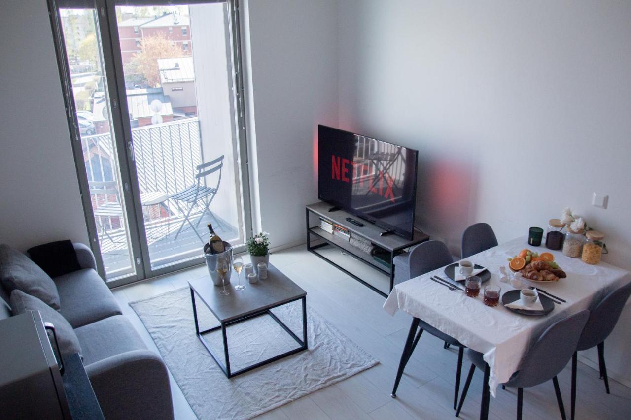 Апартаменты Elegant Penthouse Loft - Near The Airport Вантаа Экстерьер фото
